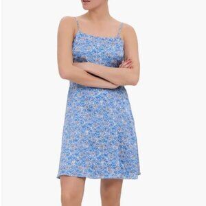 Vero Moda Maja Floral Dress Blue Illusion Medium NWT